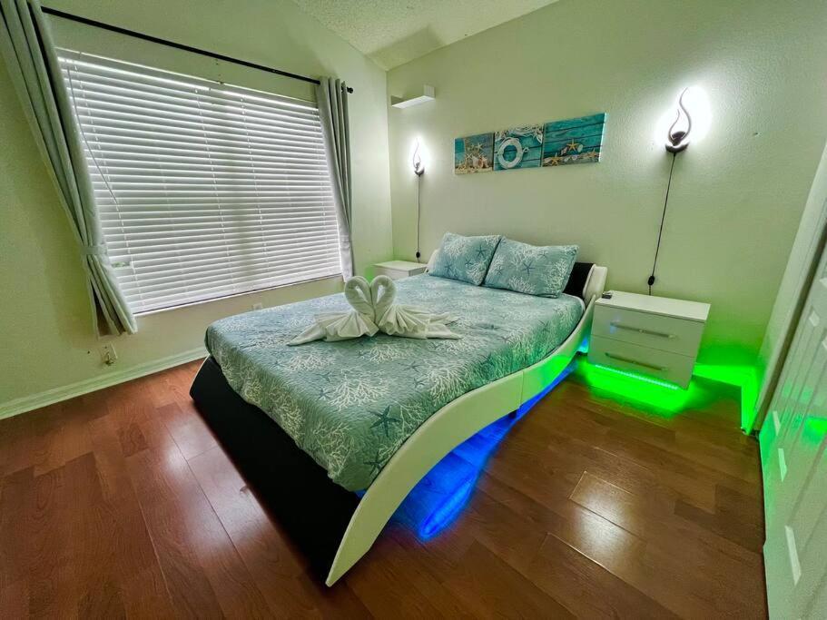 Tampa Getaway Pool House Villa ภายนอก รูปภาพ