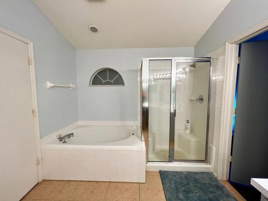 Tampa Getaway Pool House Villa ภายนอก รูปภาพ